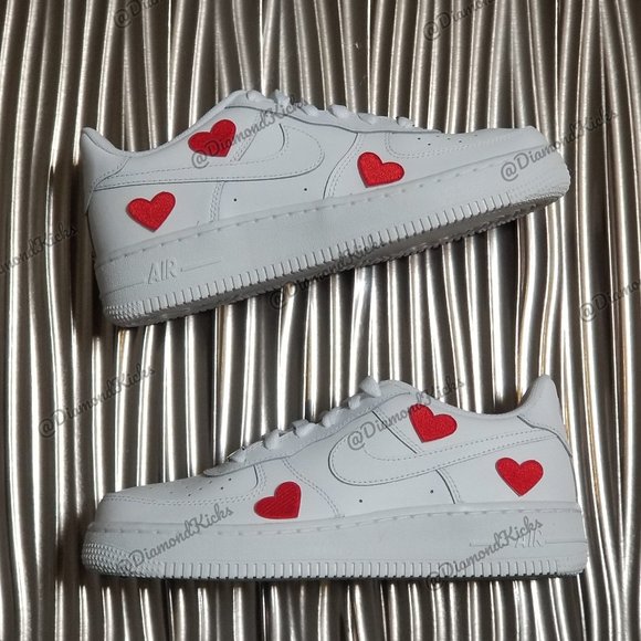 Custom Nike Air Force 1 Custom Hearts White Red - Picture 2 of 2